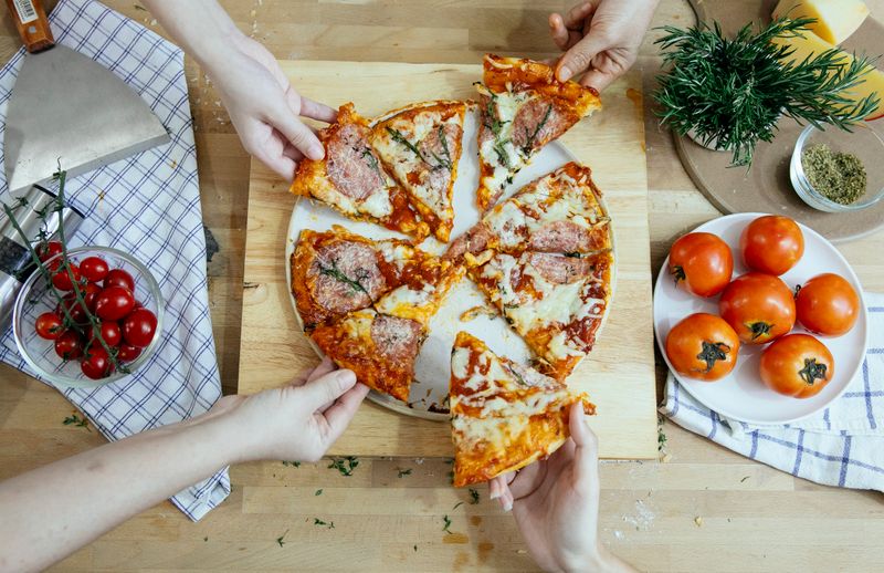 Anthony pizza Instagram - fresh pizza ready to serve